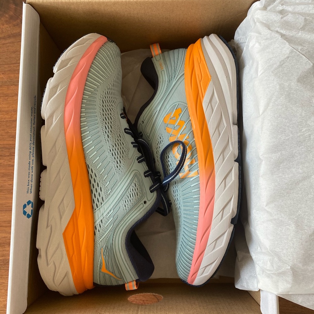 NIB Hoka One One Bondi 7 Women’s 6.5